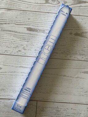 Item Beauty lash snack lengthening mascara in  “midnight mood” (discontinued)